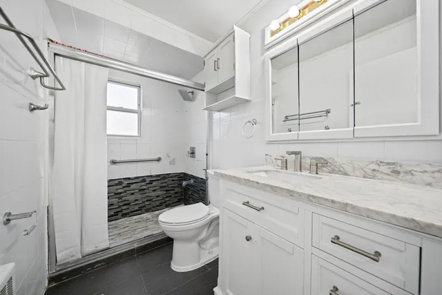 $3,600 | 23 Arn Terrace, Secaucus, NJ 07094