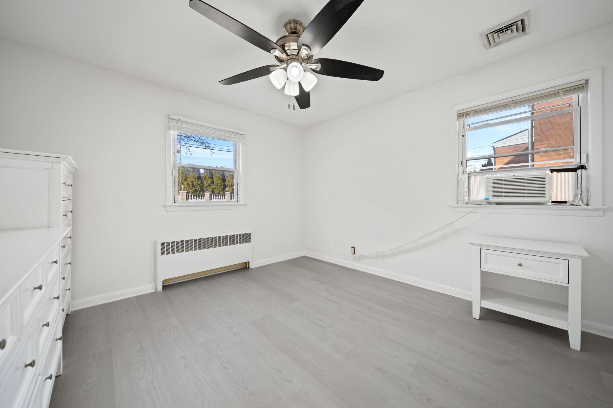 23 Arn Terrace Secaucus, NJ 07094 - Photo 16 of 23