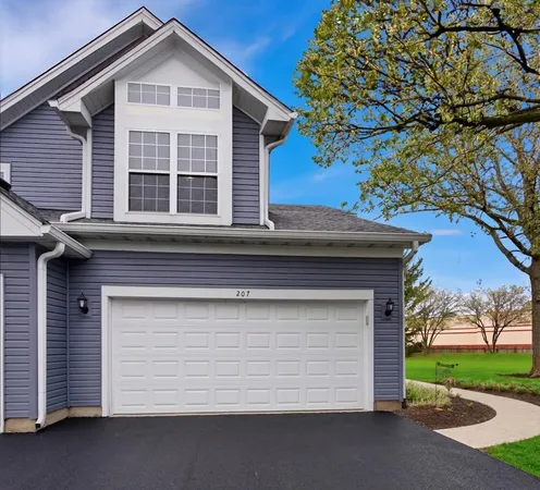$275,000 | 207 Canterbury Court, Oswego, IL 60543