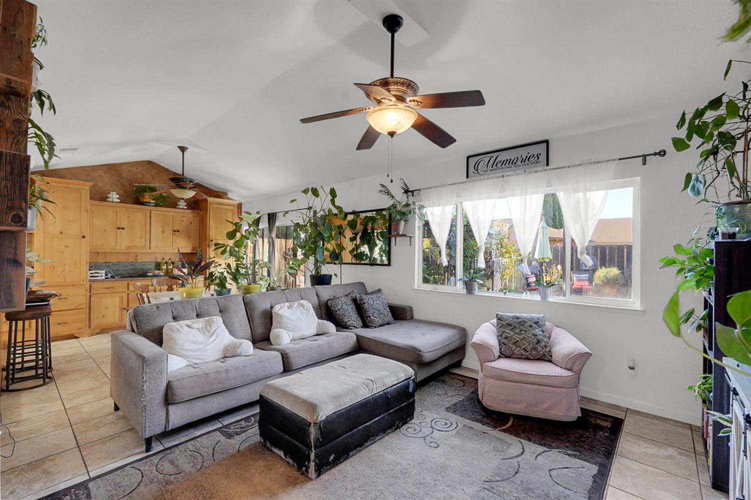3345 Joshua Way Modesto, CA 95355 - Photo 10 of 35