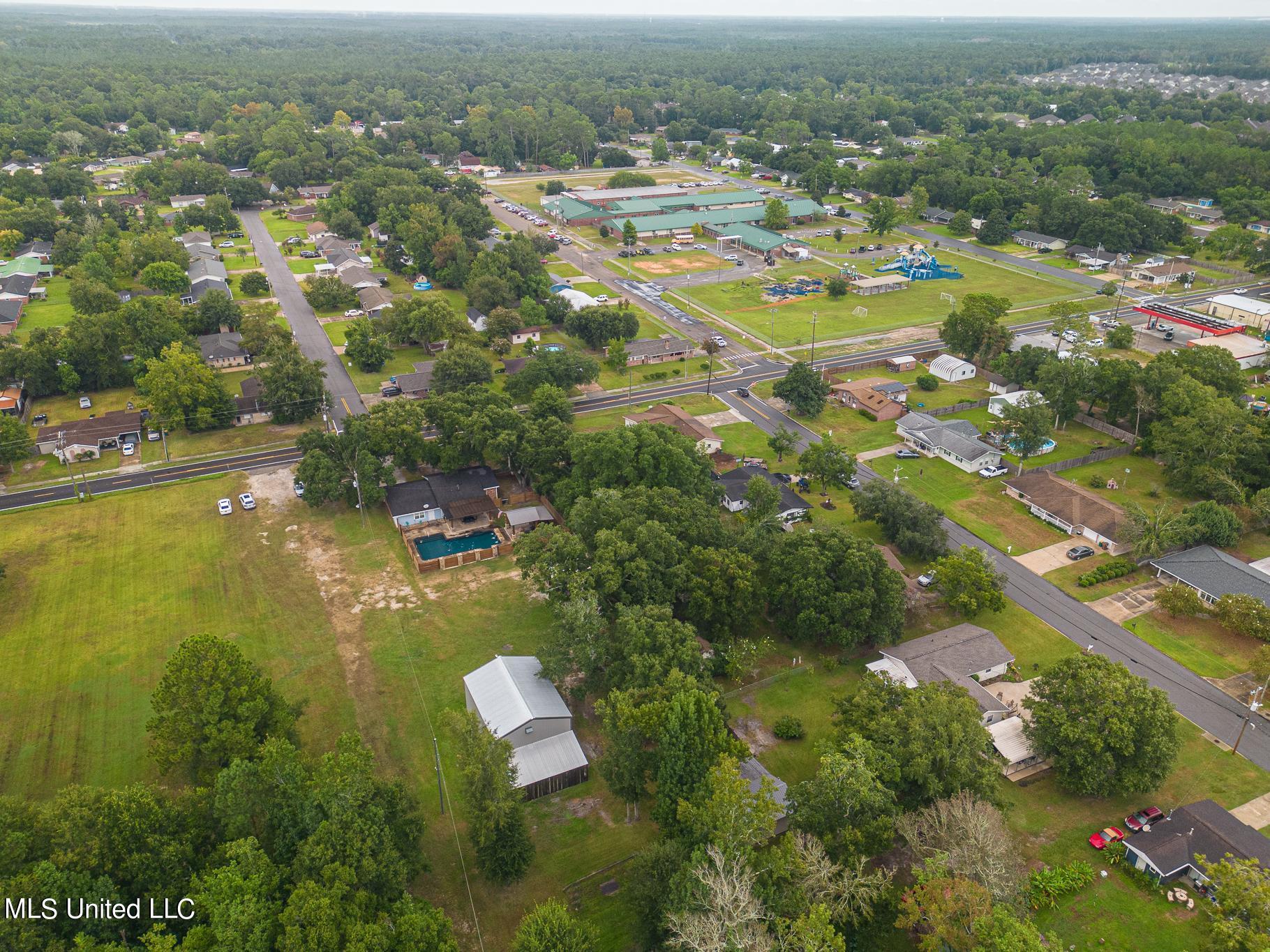 20003 Commission Road Long Beach, MS 39560 - Photo 36 of 41 Commission-52