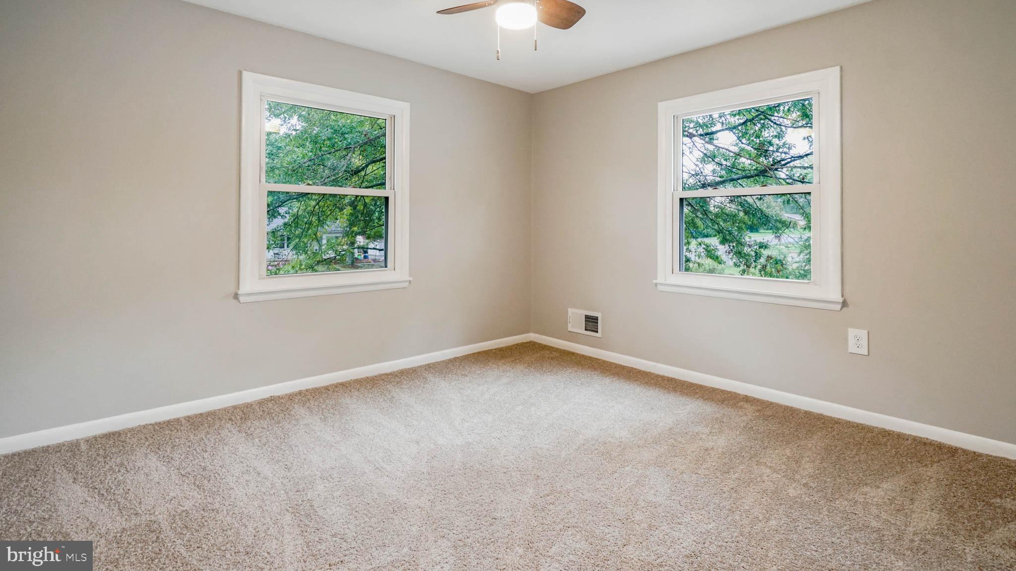 8317 Rolling Road Manassas, VA 20110 - Photo 22 of 36 Gallery Image 22