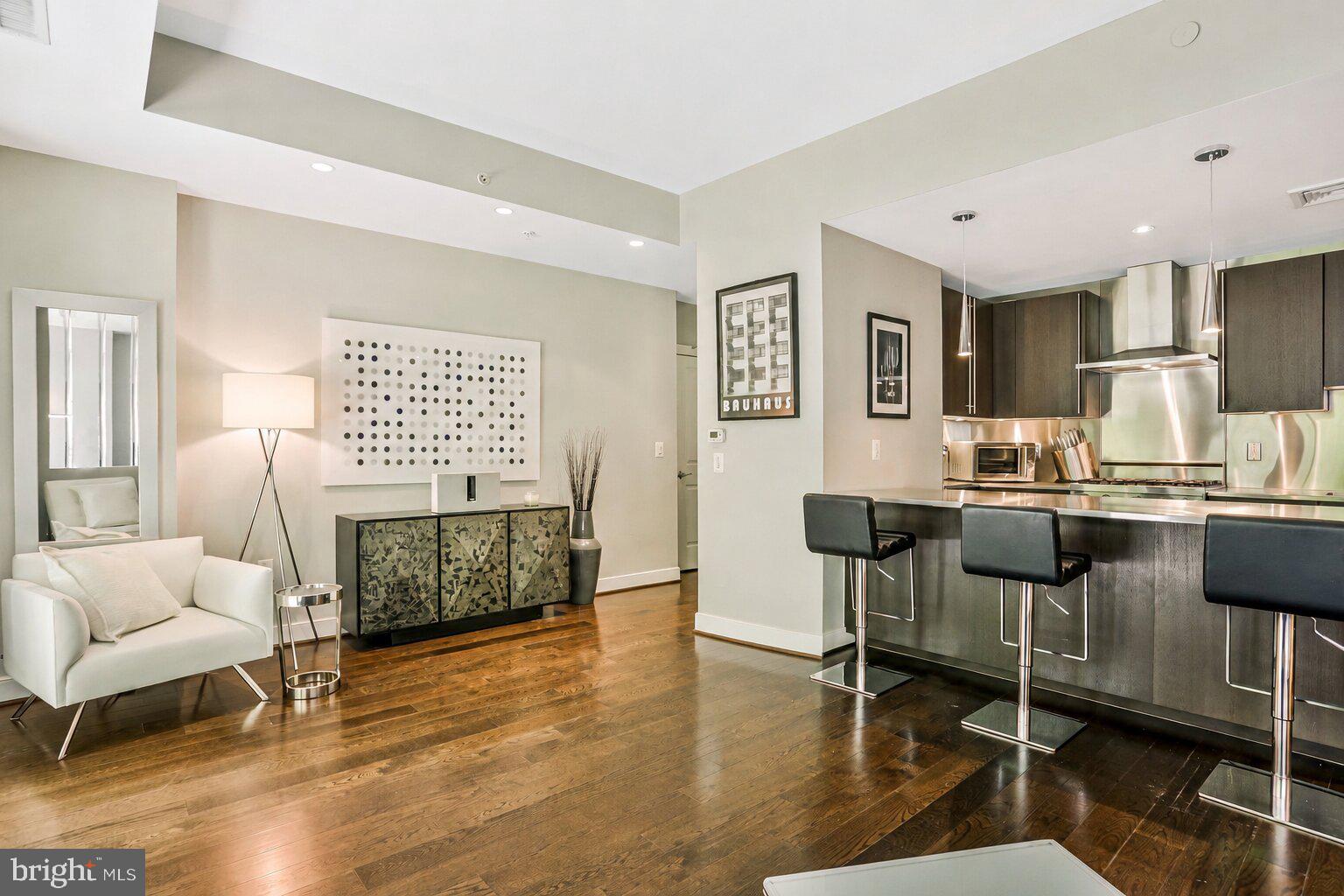 2425 L Street Northwest, Unit 211 Washington, DC 20037 - Photo 10 of 26