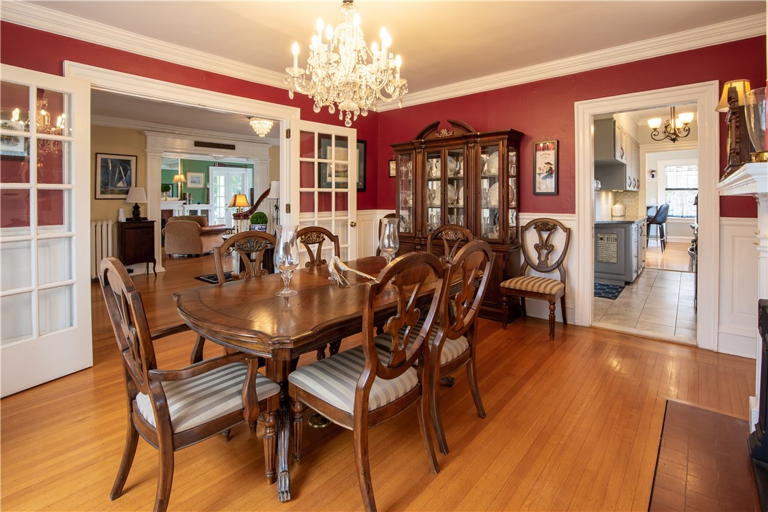 28 West Main Road Middletown, RI 02842 - Photo 13 of 42