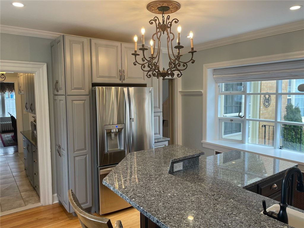 28 West Main Road Middletown, RI 02842 - Photo 17 of 42