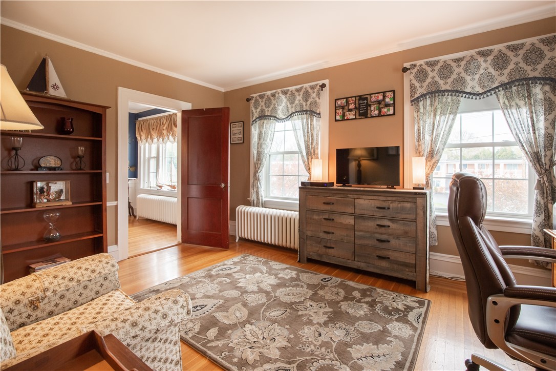 28 West Main Road Middletown, RI 02842 - Photo 32 of 42