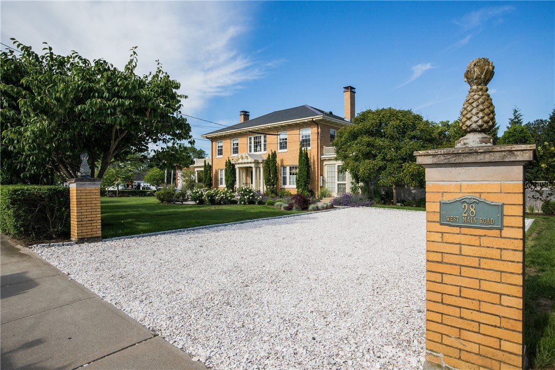 28 West Main Road Middletown, RI 02842 - Photo 40 of 42
