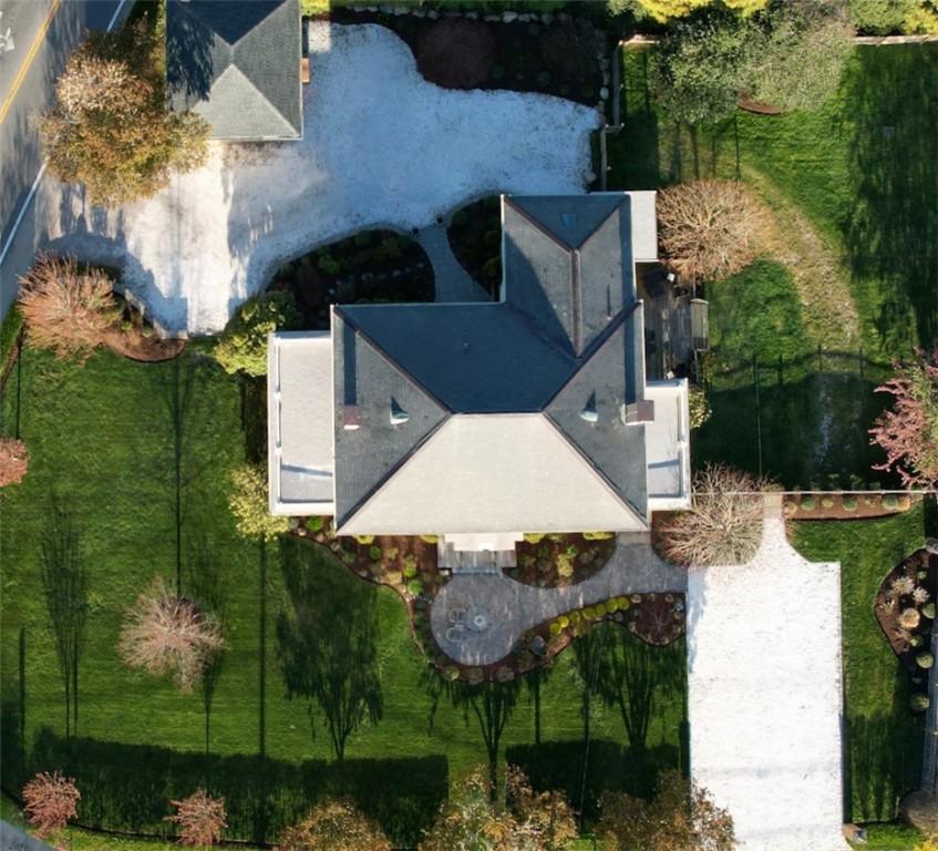 28 West Main Road Middletown, RI 02842 - Photo 41 of 42