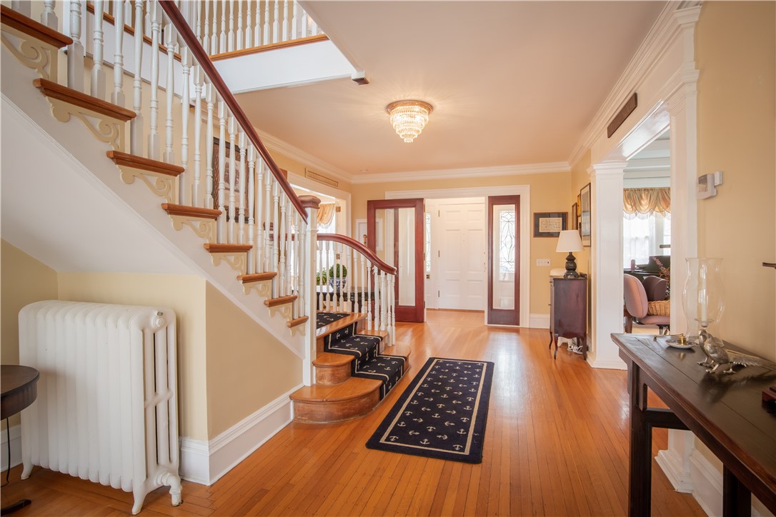 28 West Main Road Middletown, RI 02842 - Photo 8 of 42