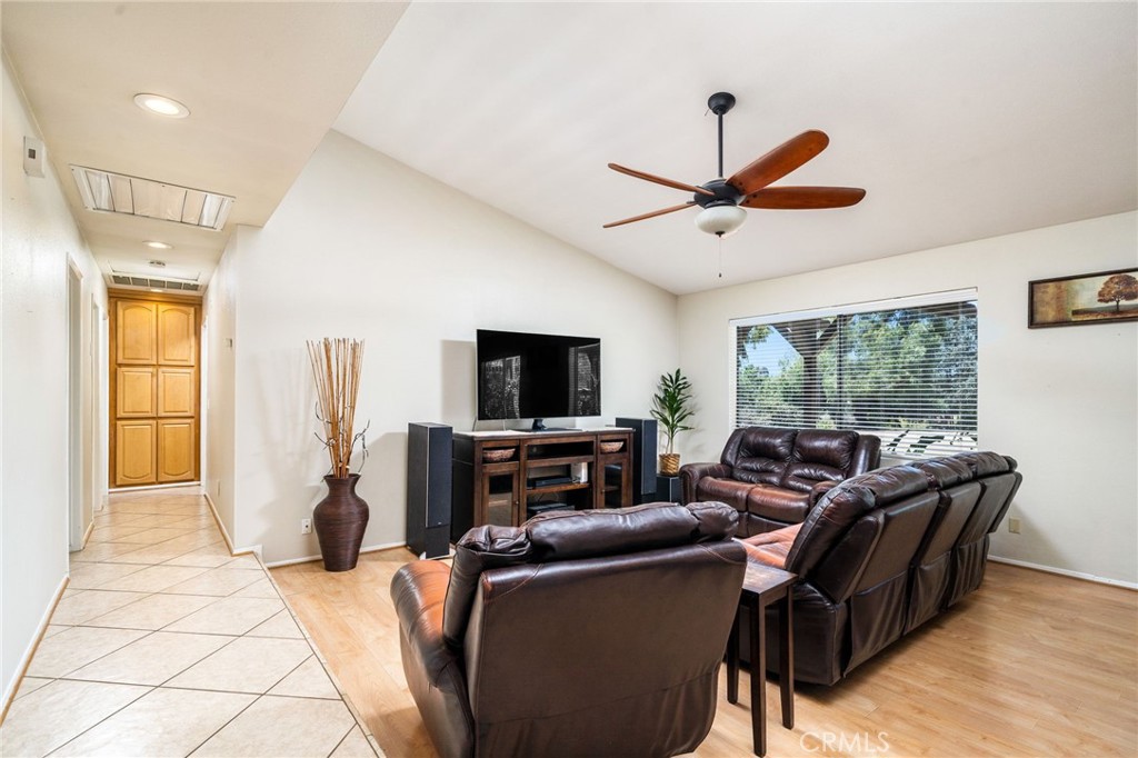 16639 Fox Glen Road Riverside, CA 92504 - Photo 18 of 153