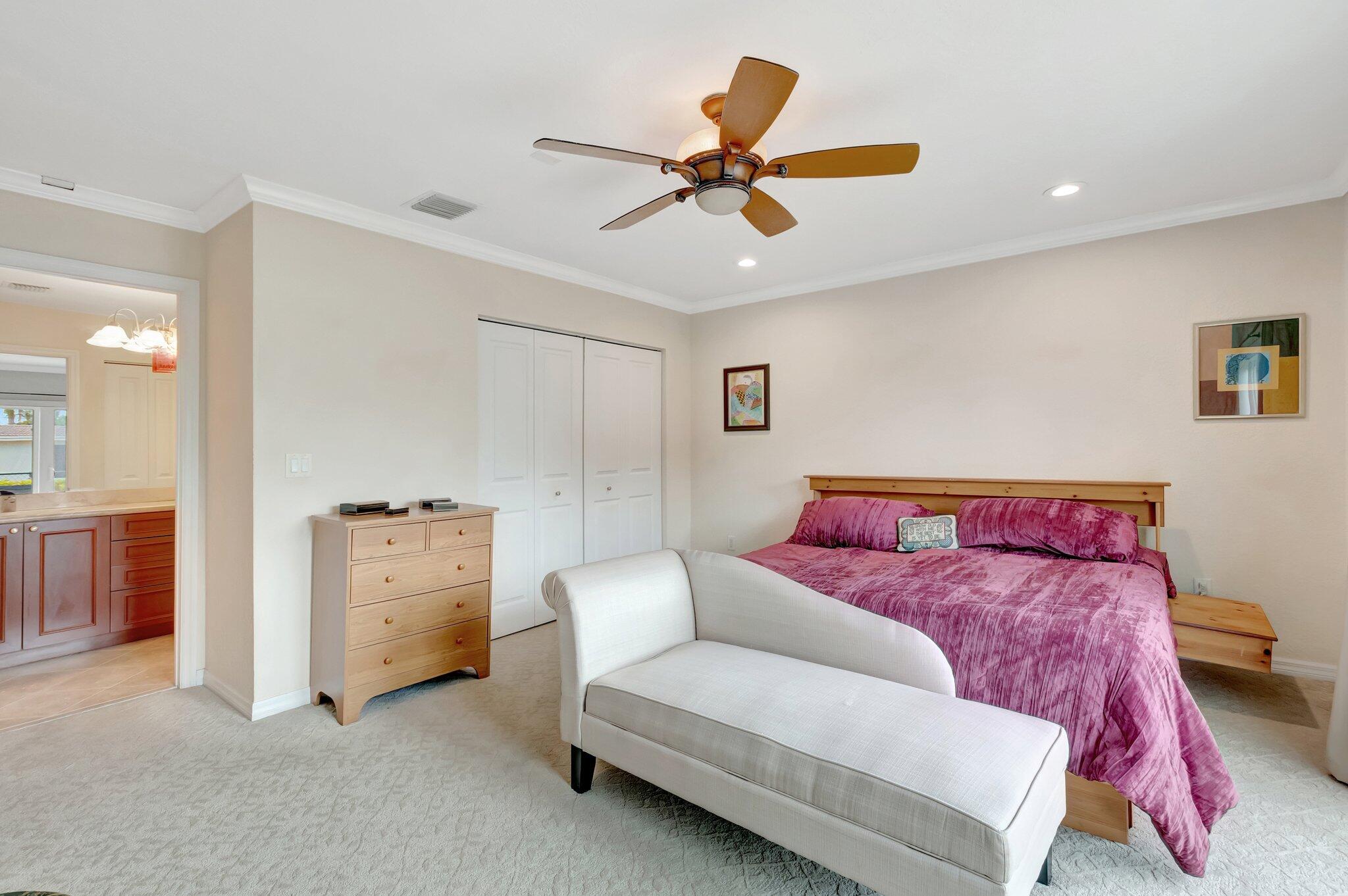 166 Southwest 8th Avenue Boca Raton, FL 33486 - Photo 10 of 25 Primary