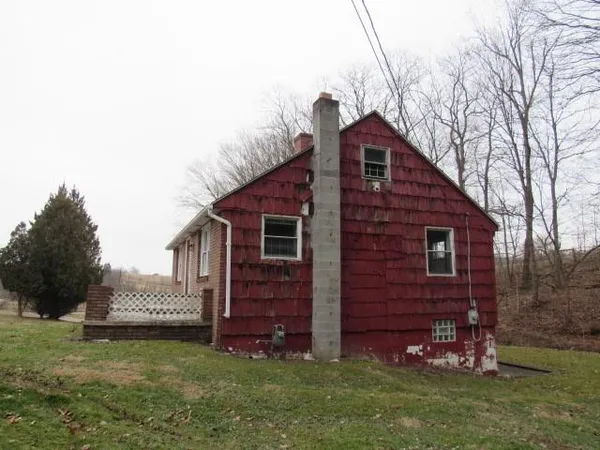 $74,900 | 4505 Morgantown Road, Lake Lynn, PA 15451