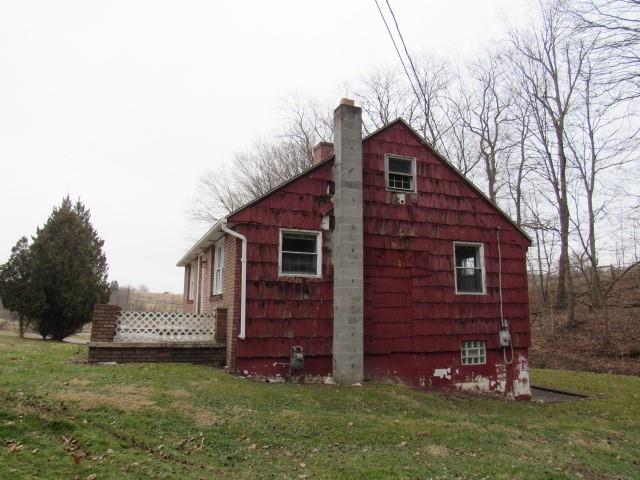 4505 Morgantown Road Lake Lynn, PA 15451 - Photo 4 of 15