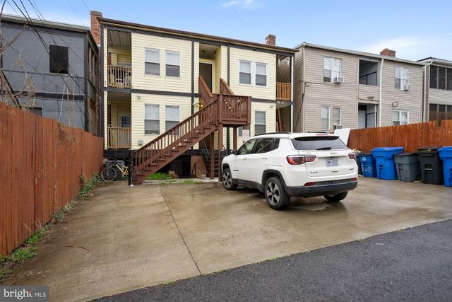 $379,000 | 1354 Queen Street Northeast, Unit 101, Washington, DC 20002