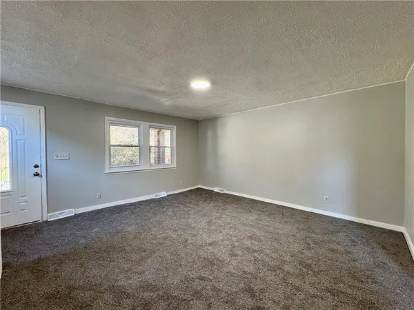 $1,600 | 334 9th Avenue, New Brighton, PA 15066