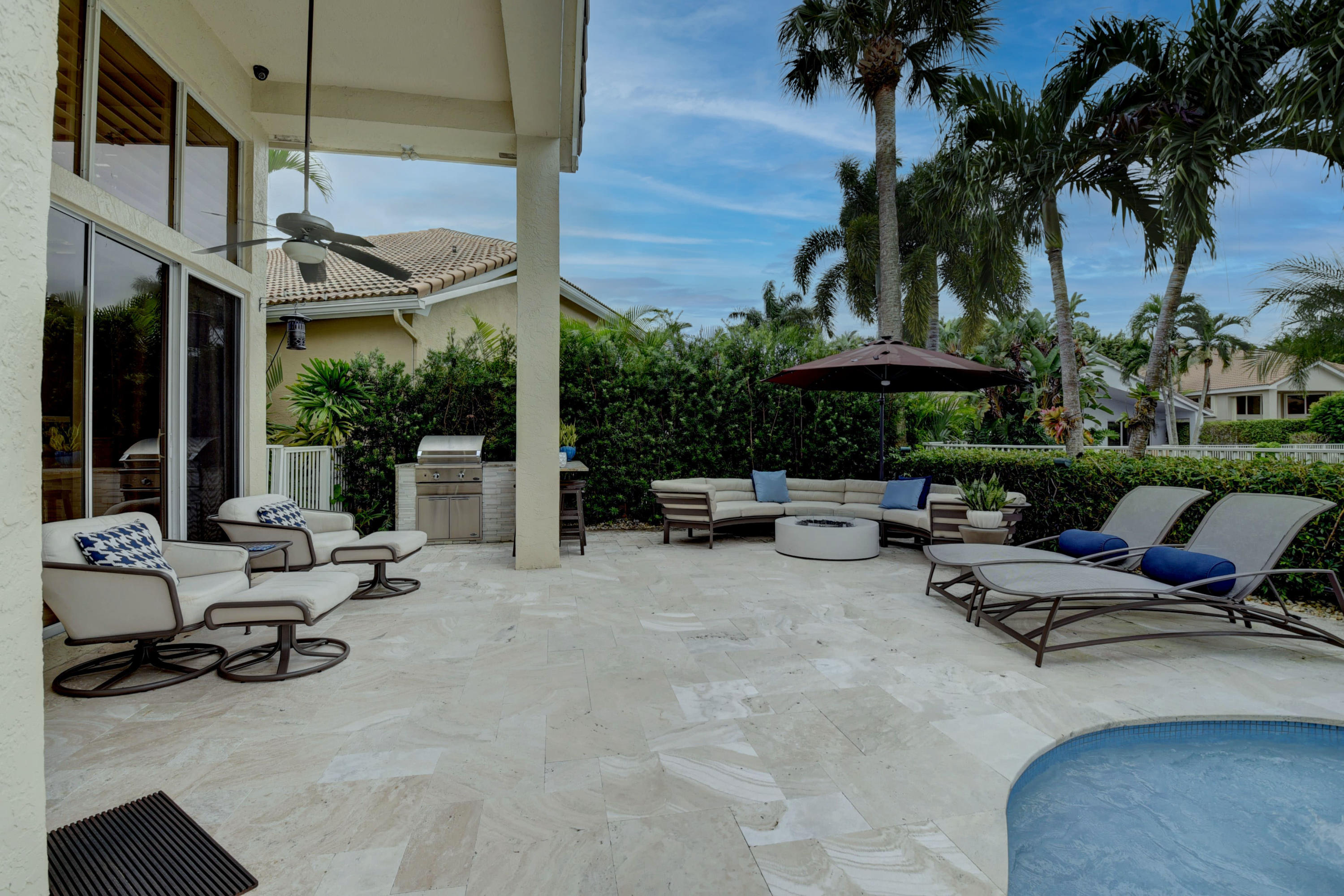 5653 Regency Circle East Boca Raton, FL 33496 - Photo 29 of 65 Built in BBQ