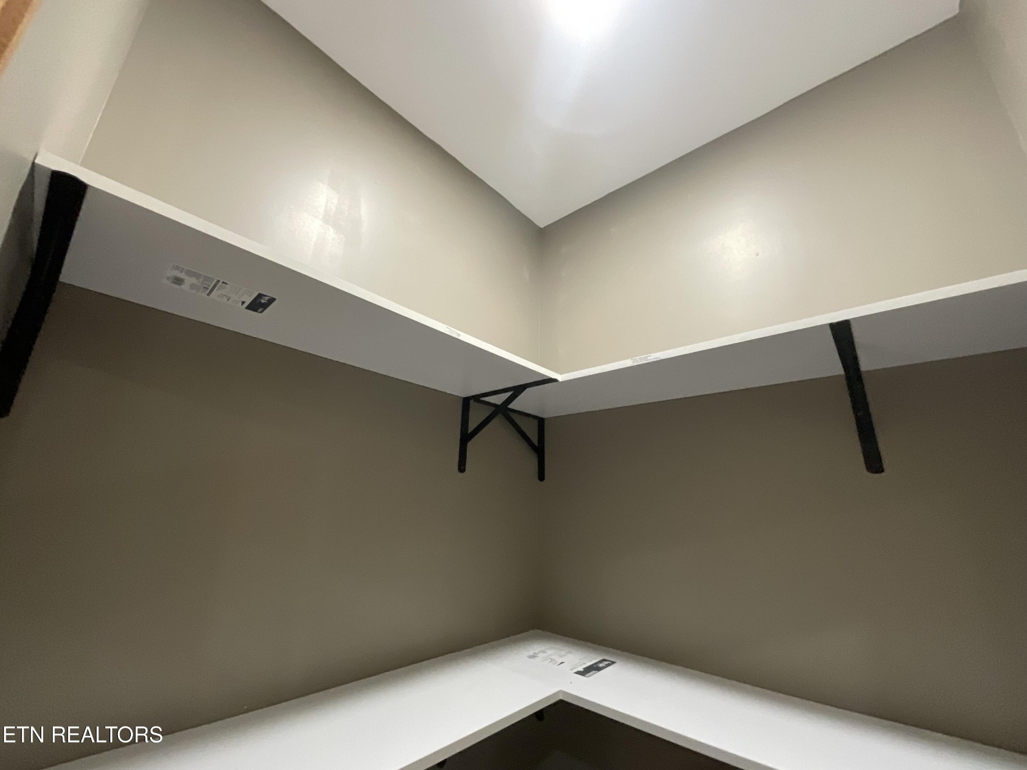 246 Burkemill Road Rockwood, TN 37854 - Photo 17 of 24 a view of small space