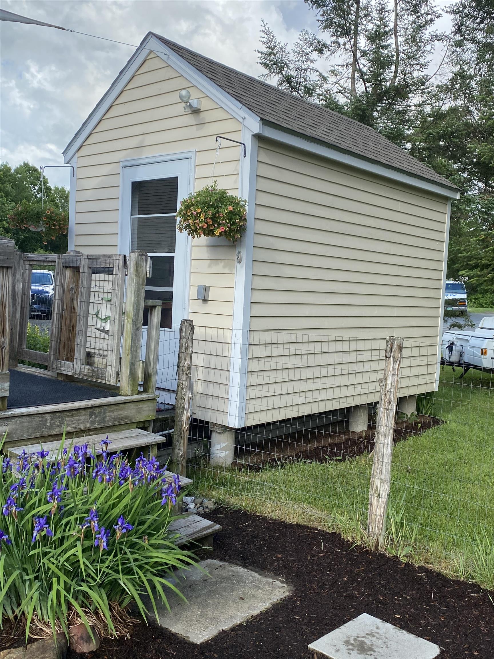 28 Pleasant Way Johnson, VT 05656 - Photo 4 of 15 Gallery Image 4