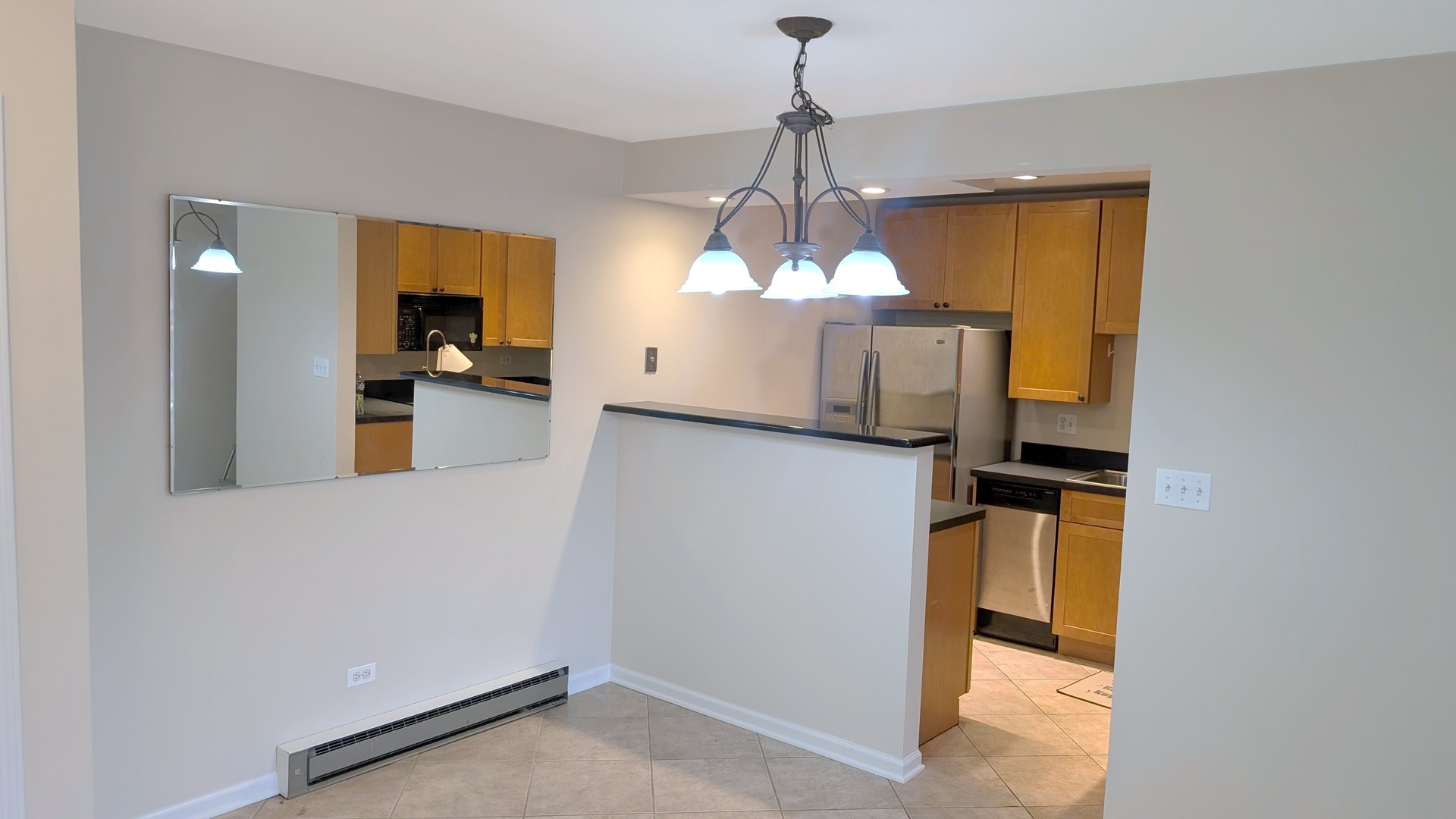 806 East Old Willow Road, Unit 214 Prospect Heights, IL 60070 - Photo 2 of 22