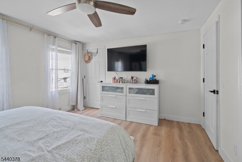 10 Arcadia Place Union, NJ 07088 - Photo 16 of 34