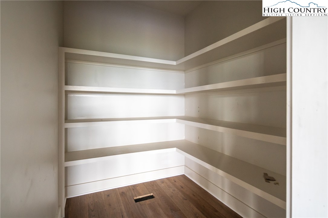 140 Lobelia Lane Boone, NC 28607 - Photo 8 of 31 a empty closet with white paint