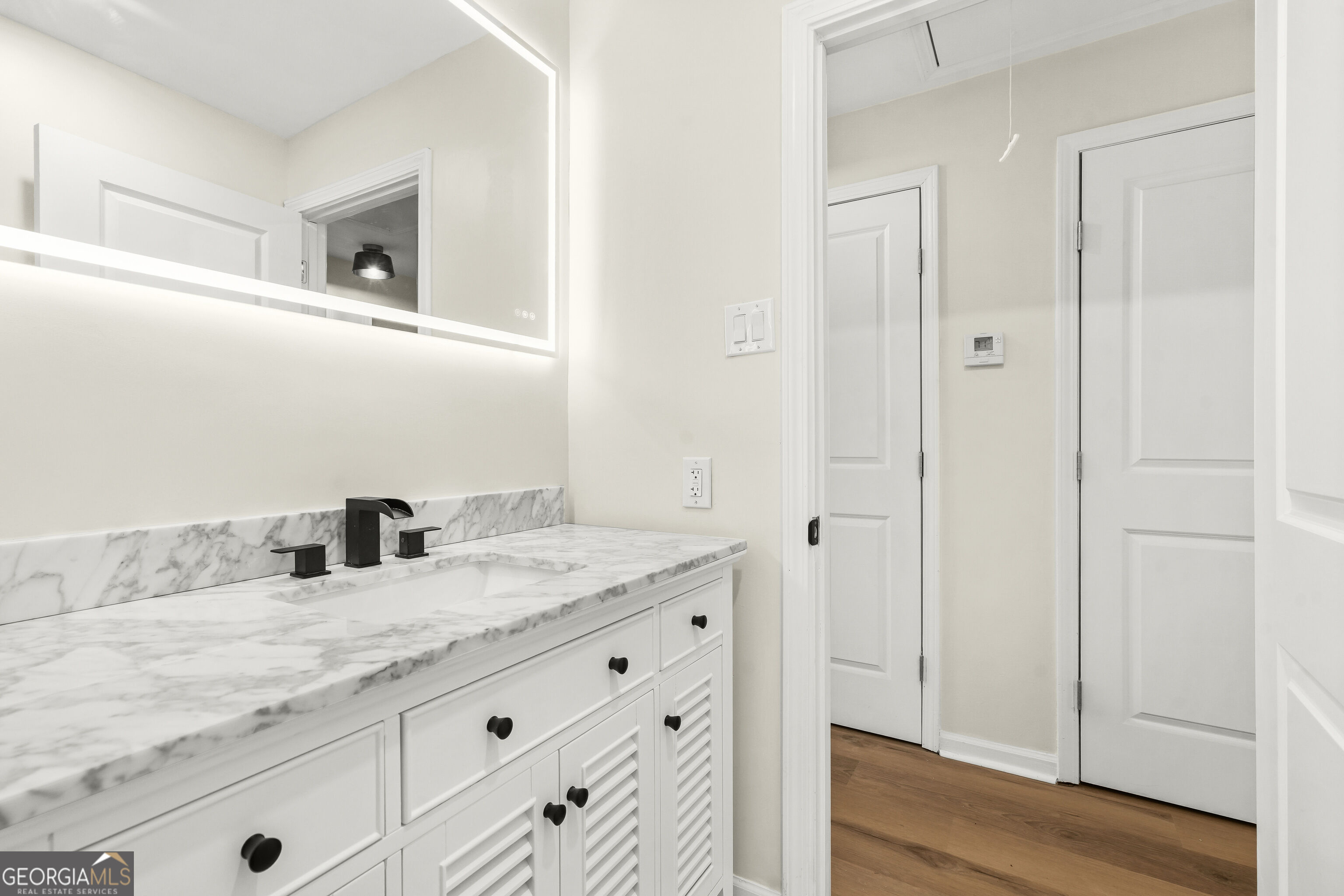 2908 Browns Mill Road Southeast Atlanta, GA 30354 - Photo 10 of 54 Gallery Image 10