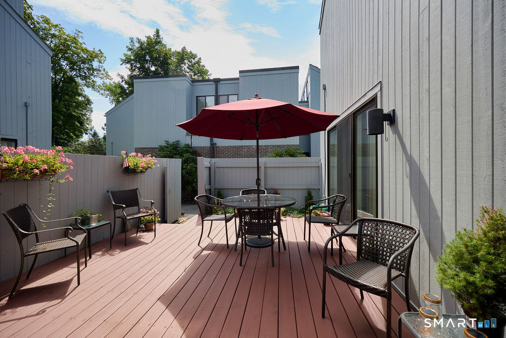 5 Grape Lane, Unit 5 Ridgefield, CT 06877 - Photo 4 of 4 Gallery Image 4