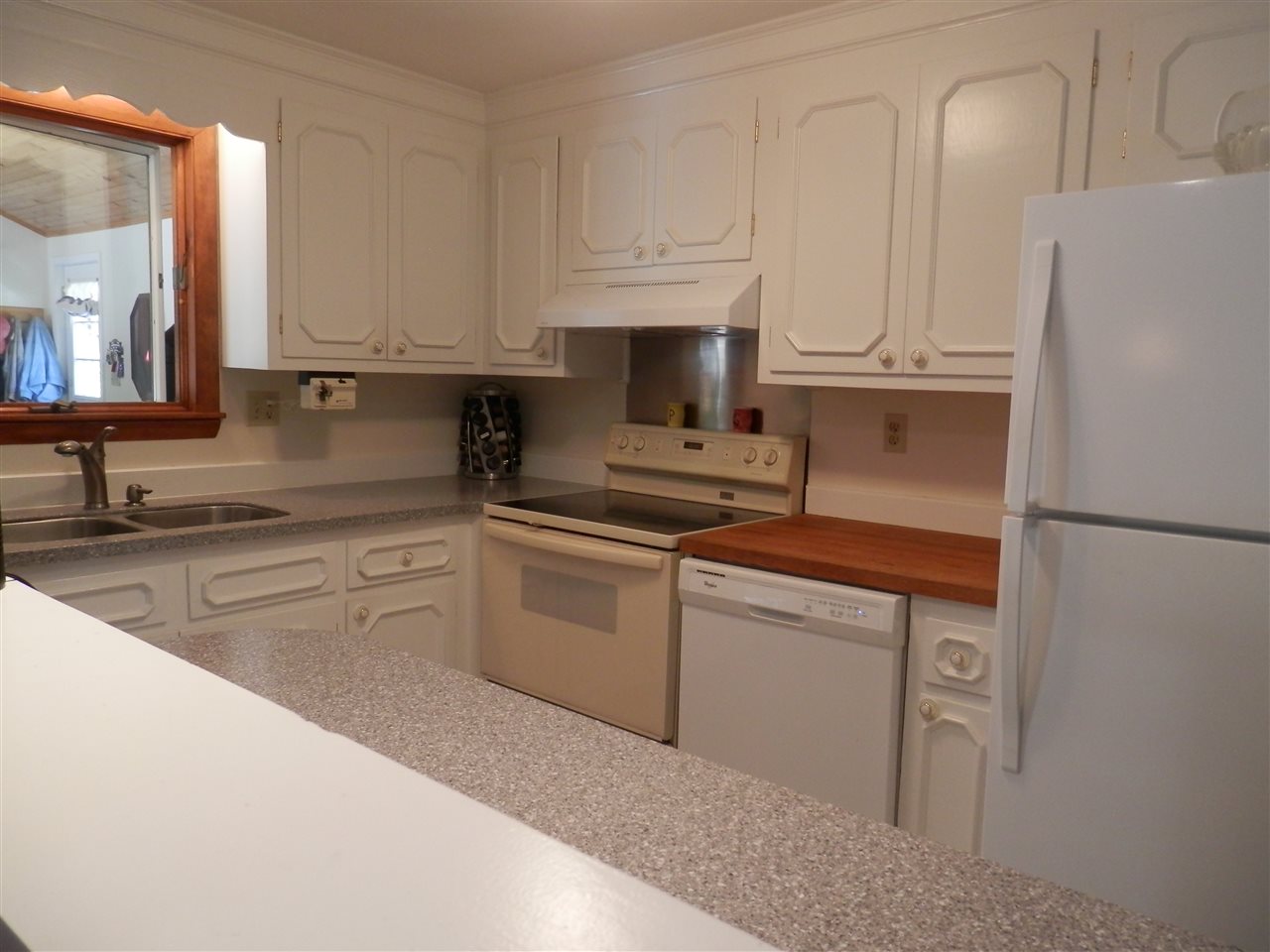 158 Hensmith Road Salisbury, NH 03268 - Photo 7 of 24
