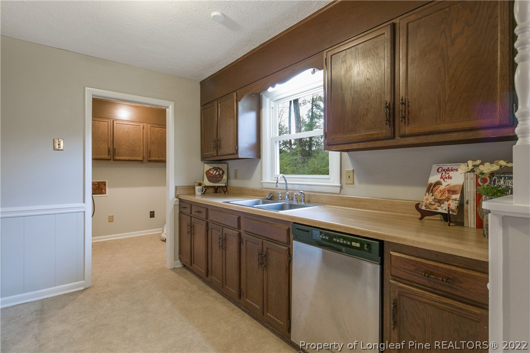 2445 Graham Road Fayetteville, NC 28304 - Photo 18 of 40 Gallery Image 18