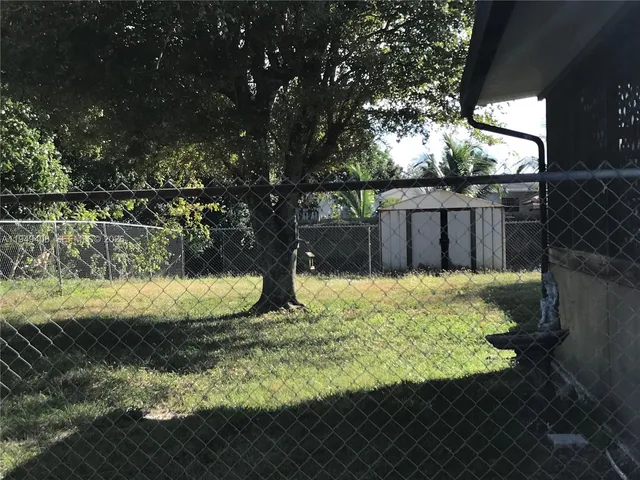 $1,950 | 10618 South 228th Lane, Unit A, Boca Raton, FL 33428