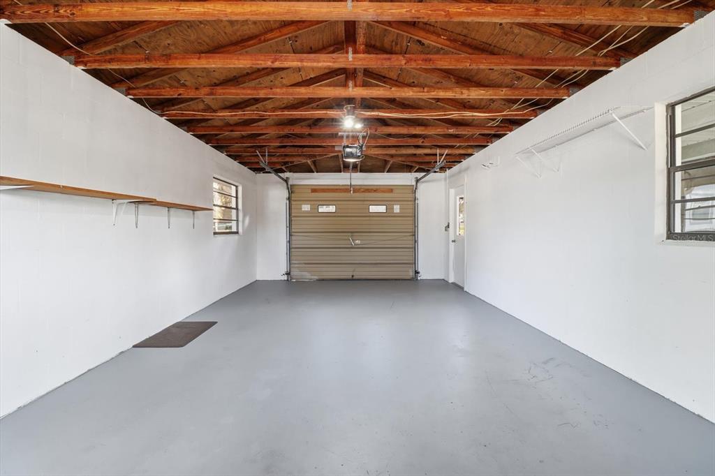 10256 East Pike Drive Inverness, FL 34450 - Photo 29 of 37 a view of room