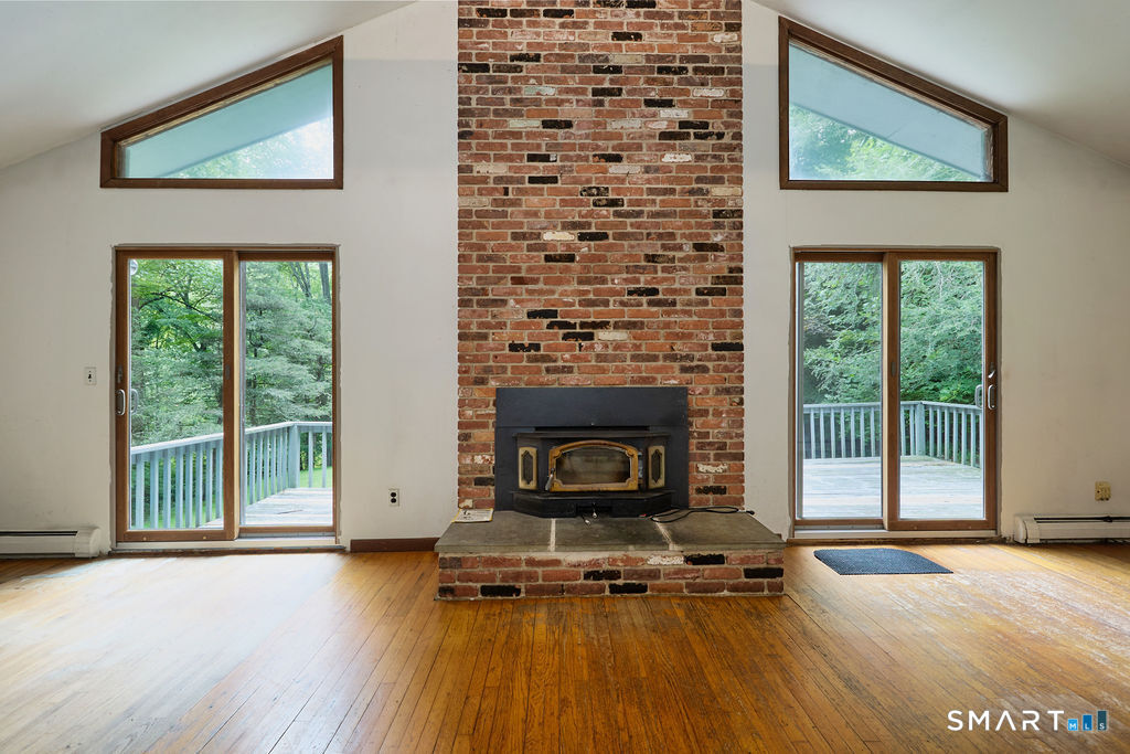 50 Shields Lane Ridgefield, CT 06877 - Photo 4 of 22 Gallery Image 4