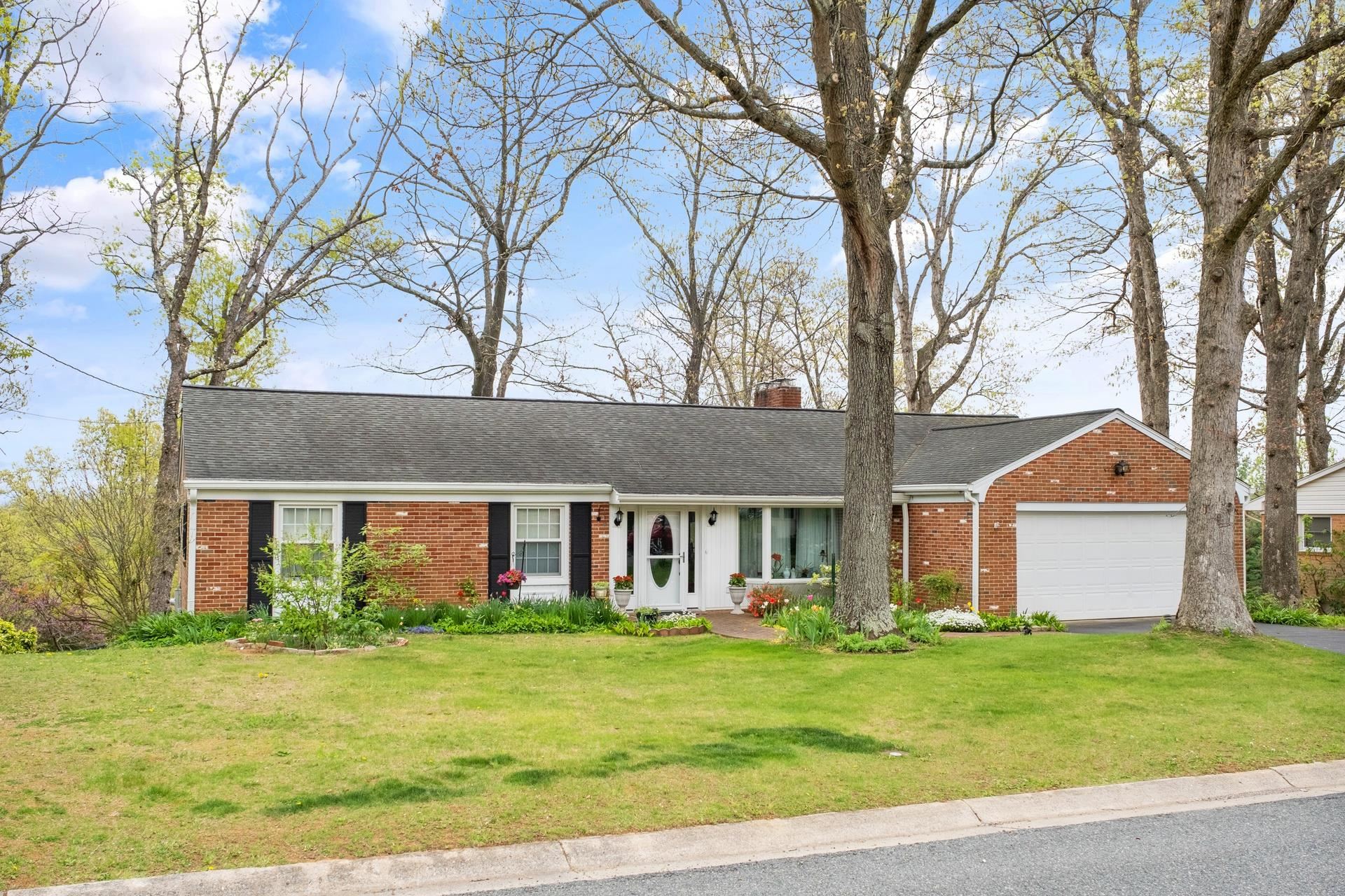 1194 Pinehurst Road Staunton, VA 24401 - Photo 1 of 63 Gallery Image 1