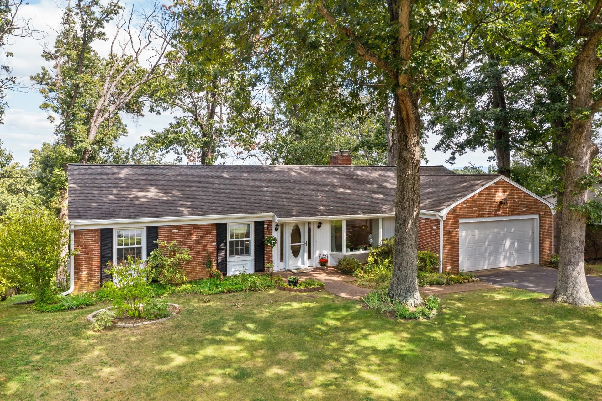 1194 Pinehurst Road Staunton, VA 24401 - Photo 33 of 63 Gallery Image 33