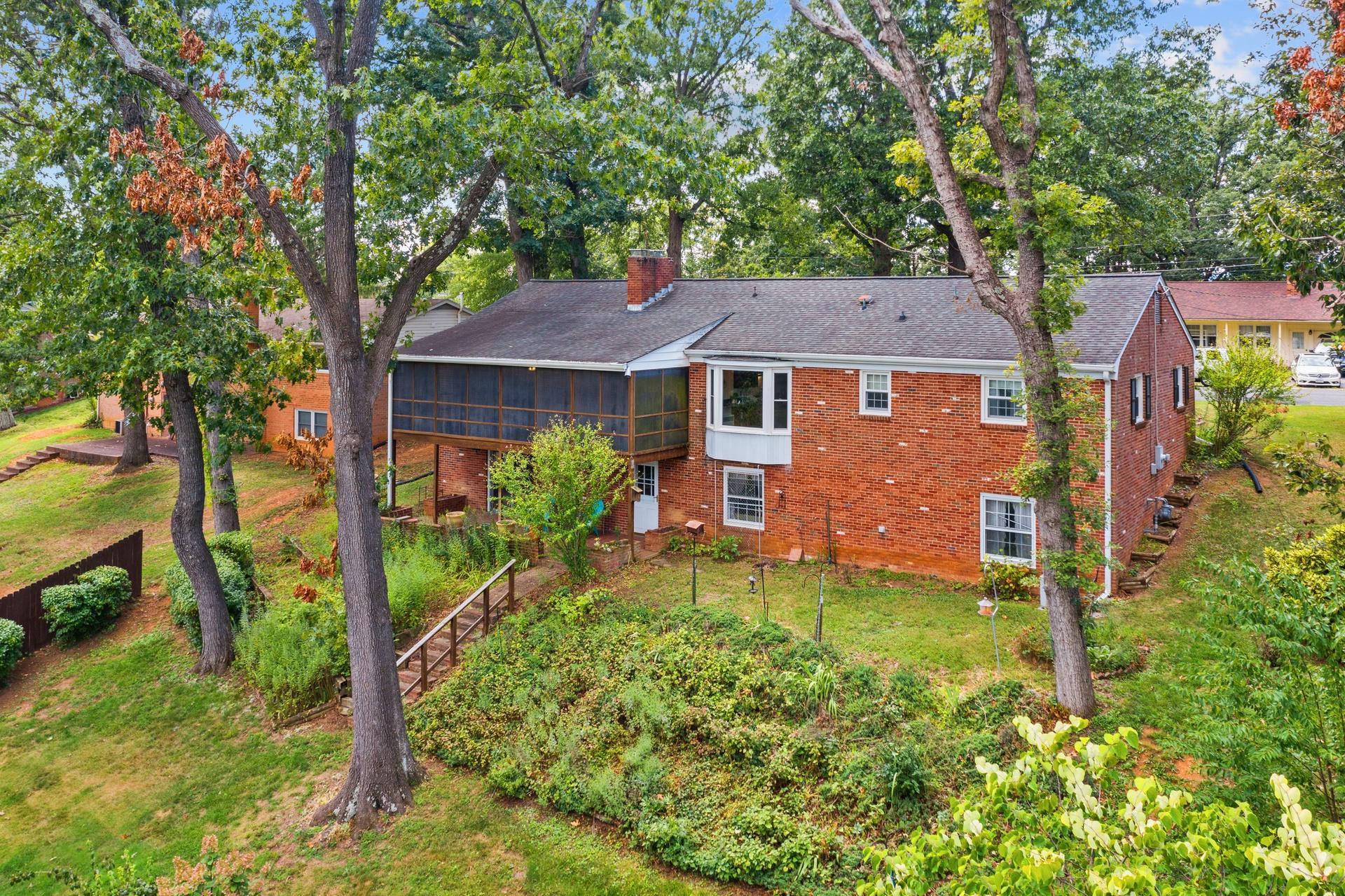 1194 Pinehurst Road Staunton, VA 24401 - Photo 35 of 63 Gallery Image 35