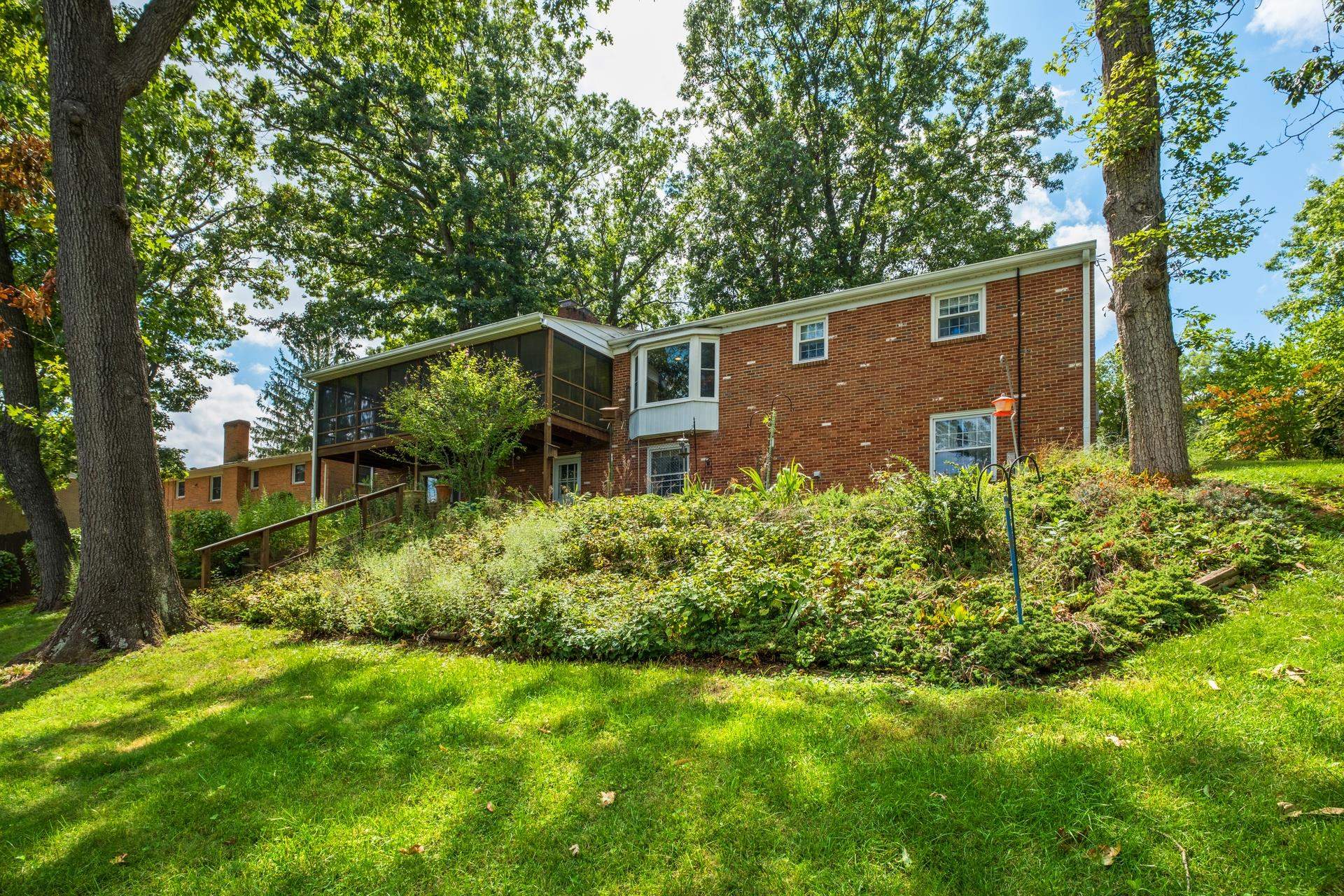 1194 Pinehurst Road Staunton, VA 24401 - Photo 48 of 63 Gallery Image 48
