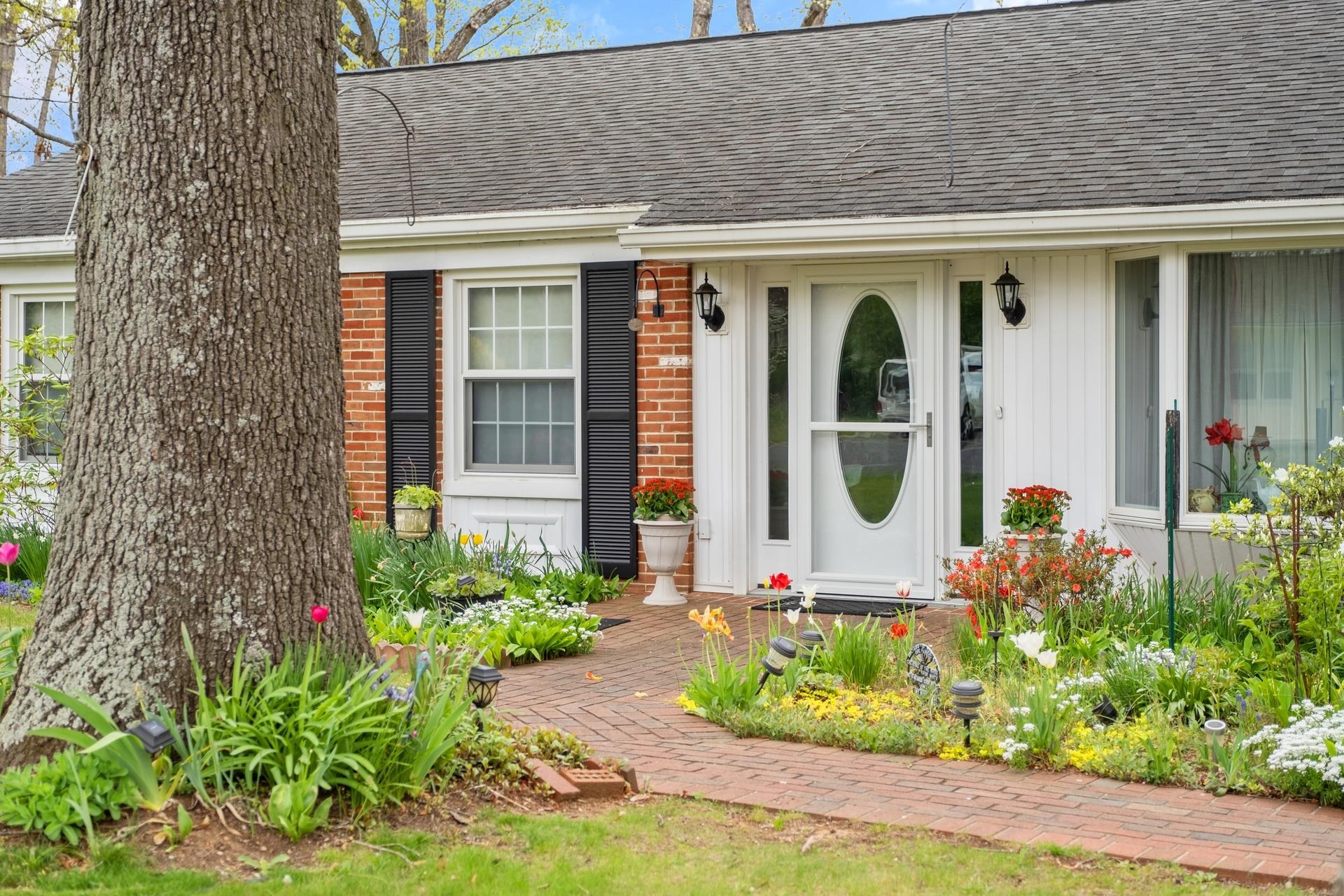 1194 Pinehurst Road Staunton, VA 24401 - Photo 8 of 63 Gallery Image 8