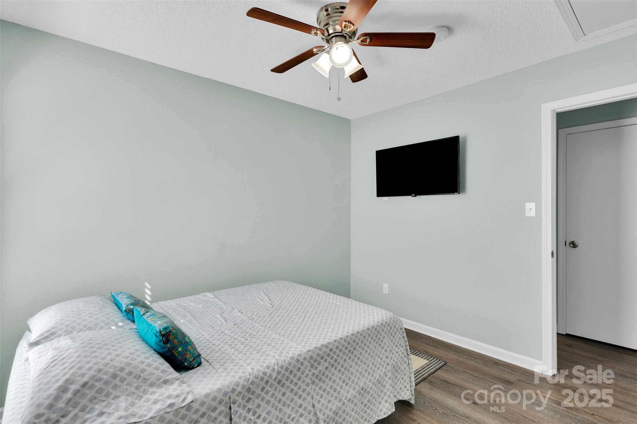 2027 Pimpernel Road Charlotte, NC 28213 - Photo 9 of 21