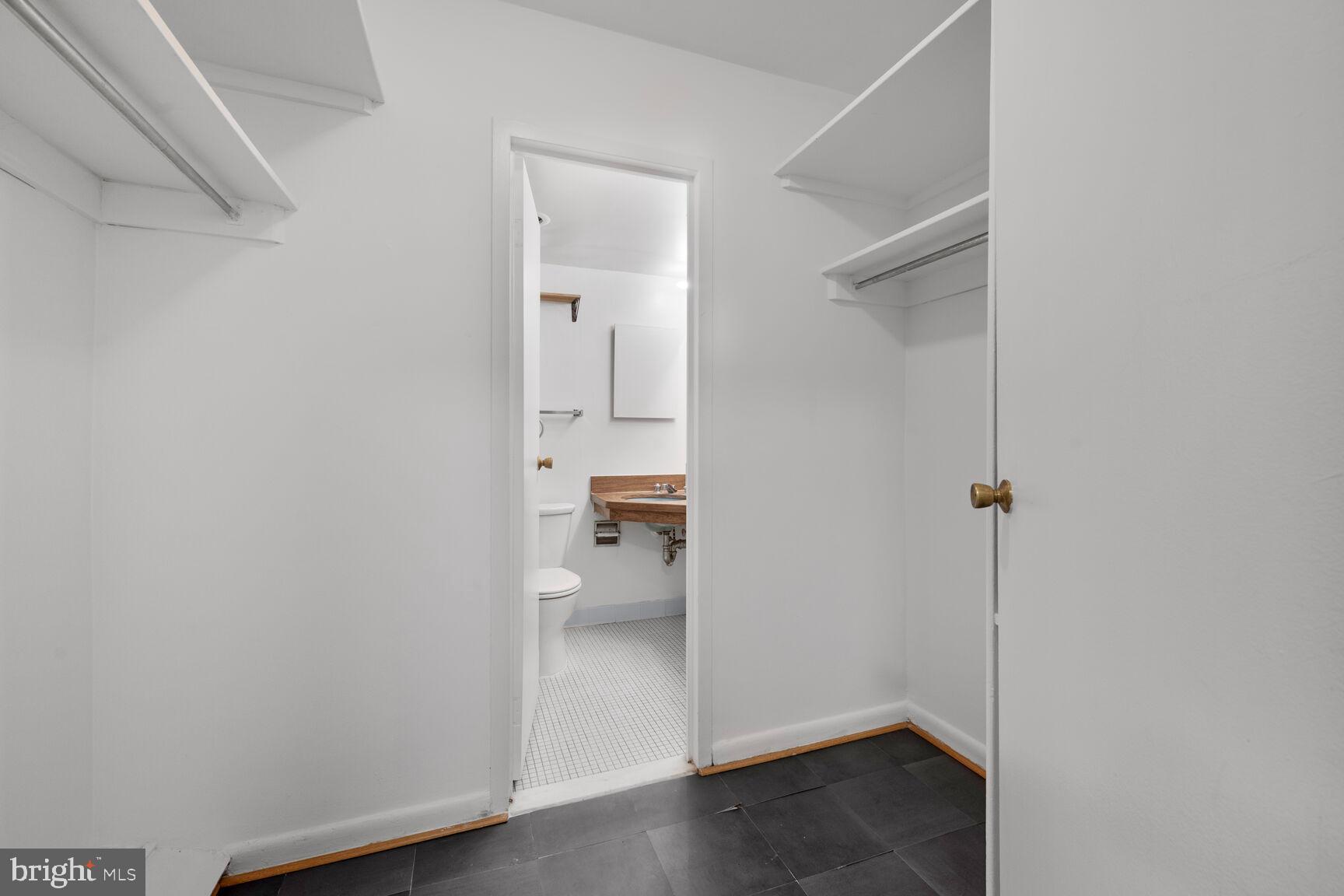 950 25th Street Northwest, Unit 811N Washington, DC 20037 - Photo 18 of 24