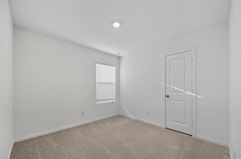 1013 Raintree Road Princeton, TX 75407 - Photo 6 of 17
