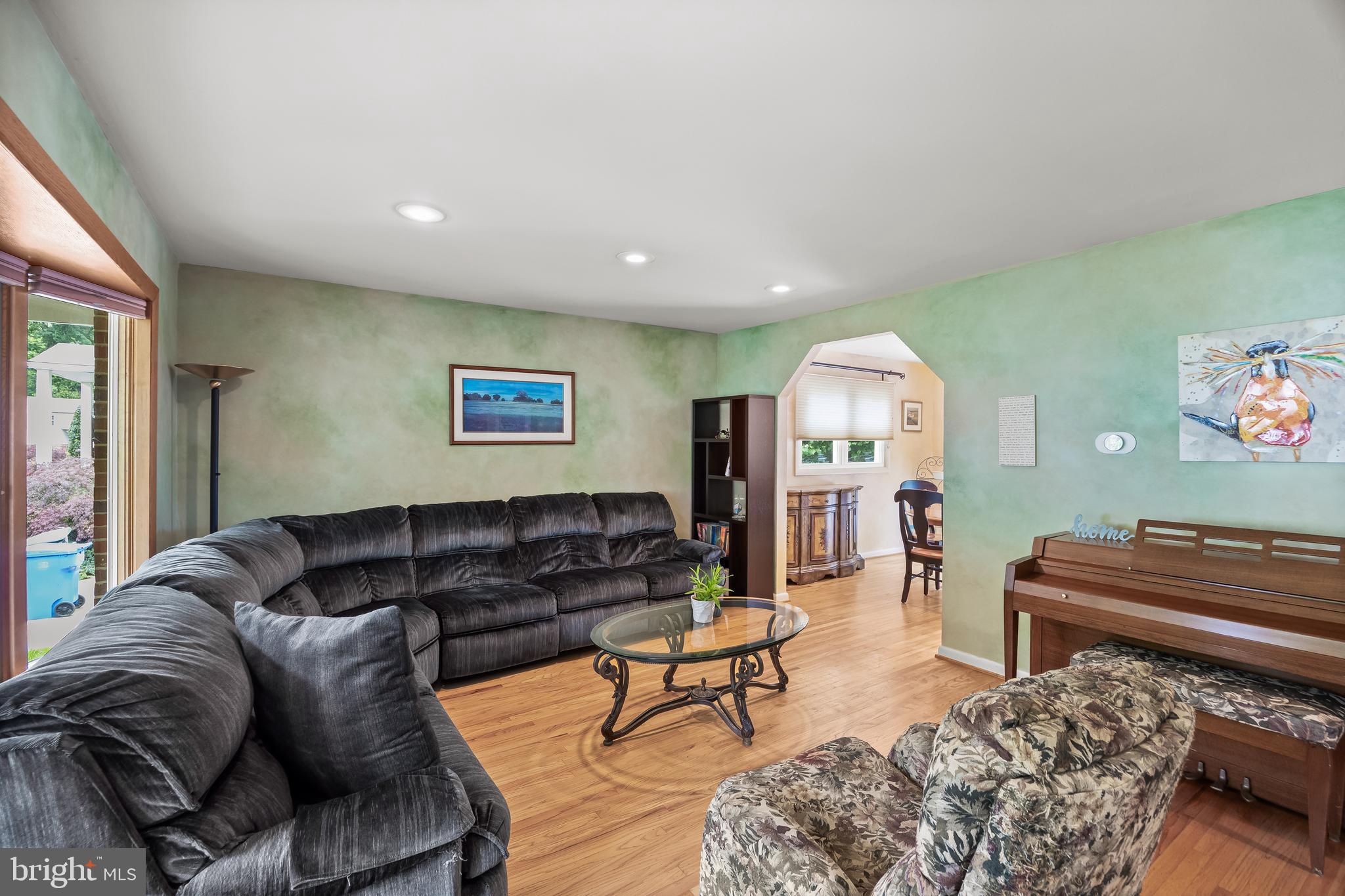 47 Clemson Road Cherry Hill, NJ 08034 - Photo 8 of 50 a living room with furniture