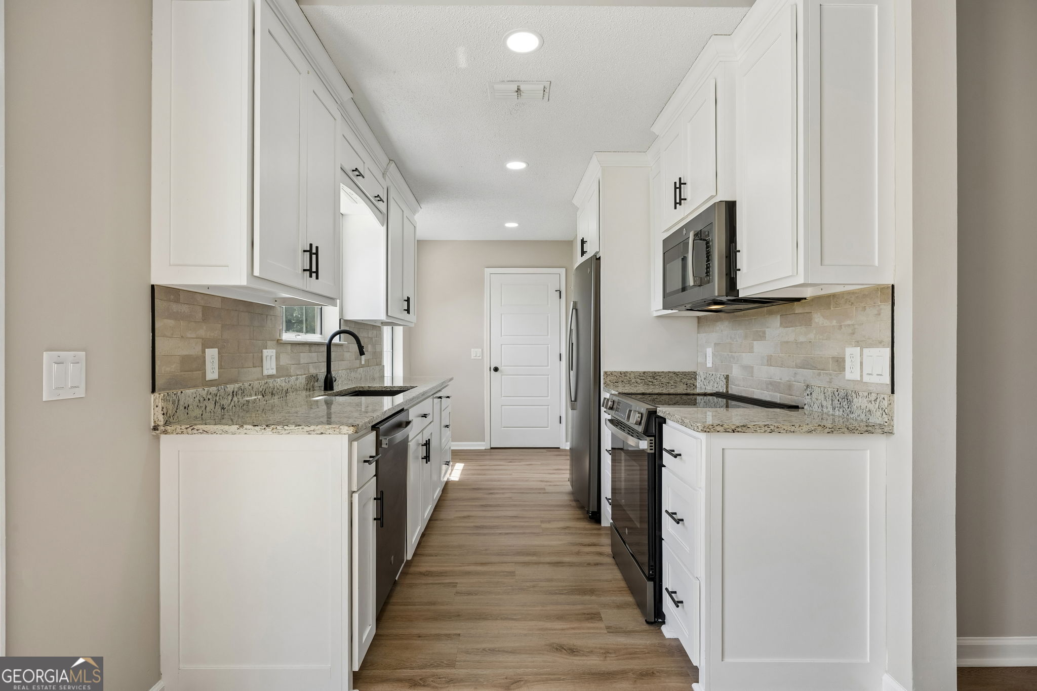307 Clarks Bluff Road Kingsland, GA 31548 - Photo 14 of 30 Gallery Image 14