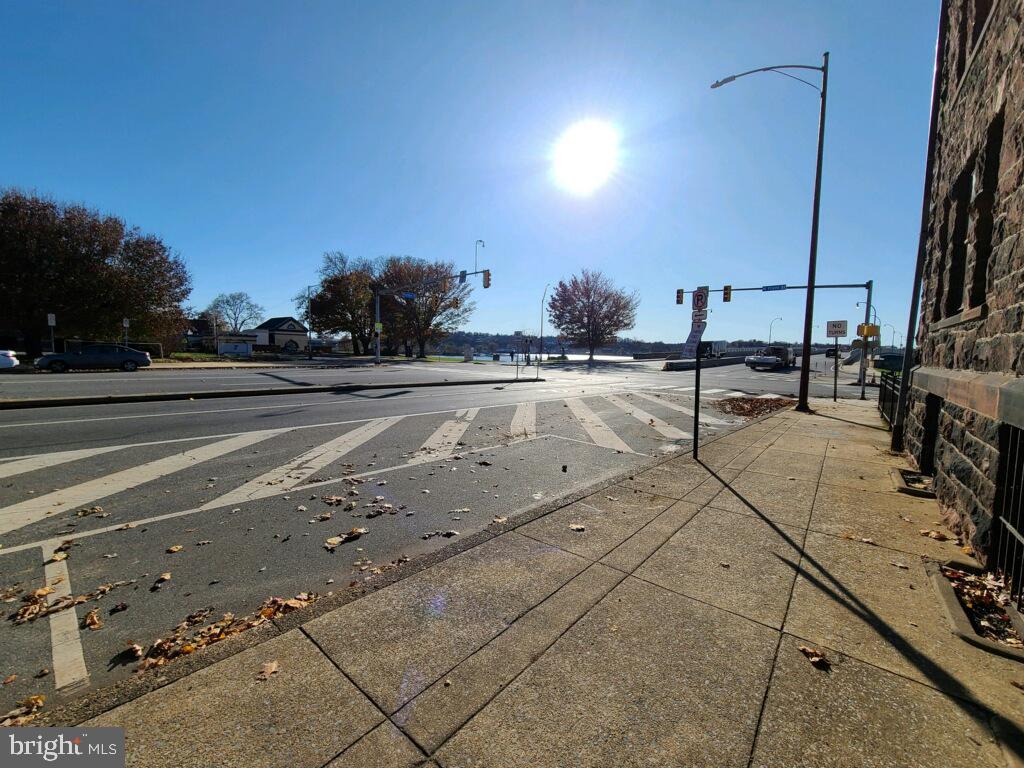 901 North Front Street, Unit 3R Harrisburg, PA 17102 - Photo 15 of 21