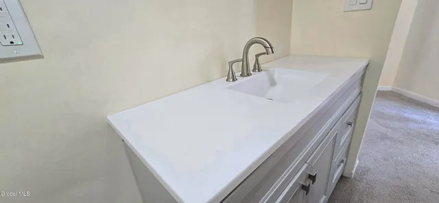 $2,250 | Undisclosed Address, Providence, NY 12850