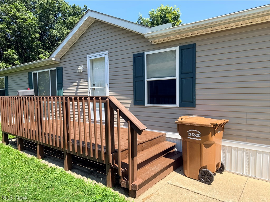 5974 Cleveland Road, Unit 39 Wooster, OH 44691 - Photo 1 of 22 Front porch