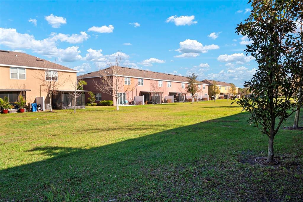 7047 Towne Lake Road Riverview, FL 33578 - Photo 37 of 63 Gallery Image 37