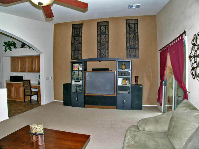 2207 West Peak View Road Phoenix, AZ 85085 - Photo 4 of 6 Additional Photo