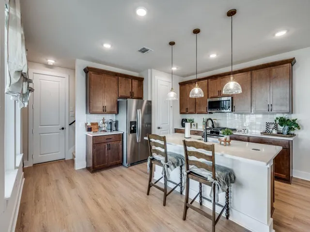 $399,999 | 1430 Fennel Street, Argyle, TX 76226