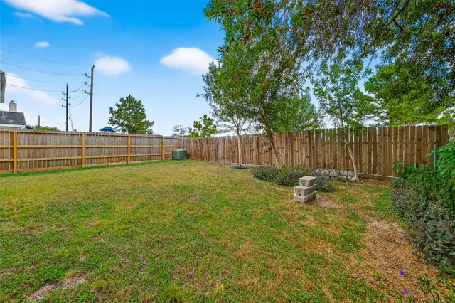 $1,850 | 5615 West Harrow Drive, Houston, TX 77084