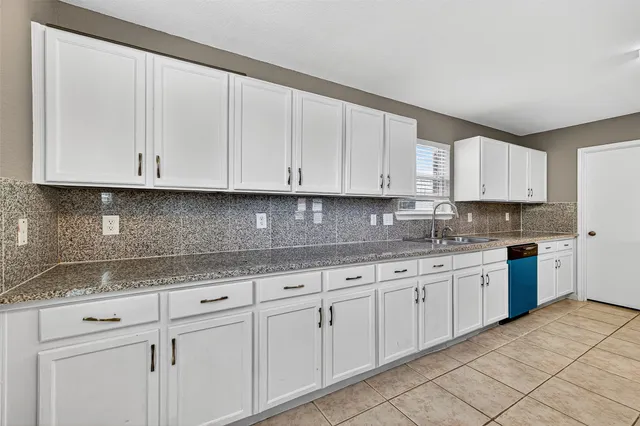 $1,850 | 5615 West Harrow Drive, Houston, TX 77084